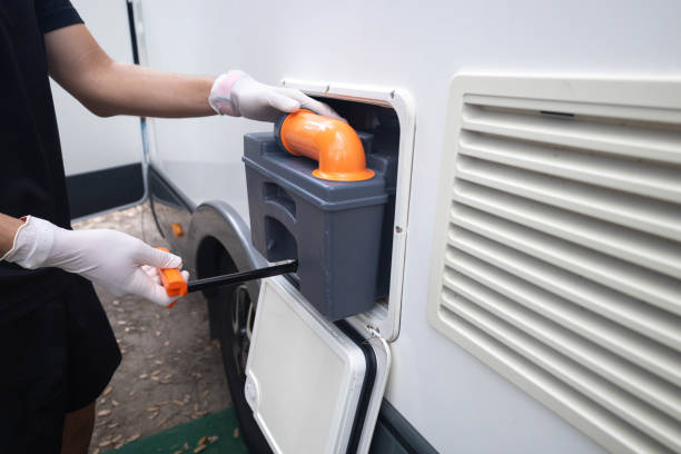 Portable bathroom rental in Gladeview, FL