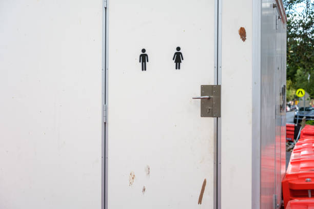 Portable Toilet Options We Offer in Gladeview, FL